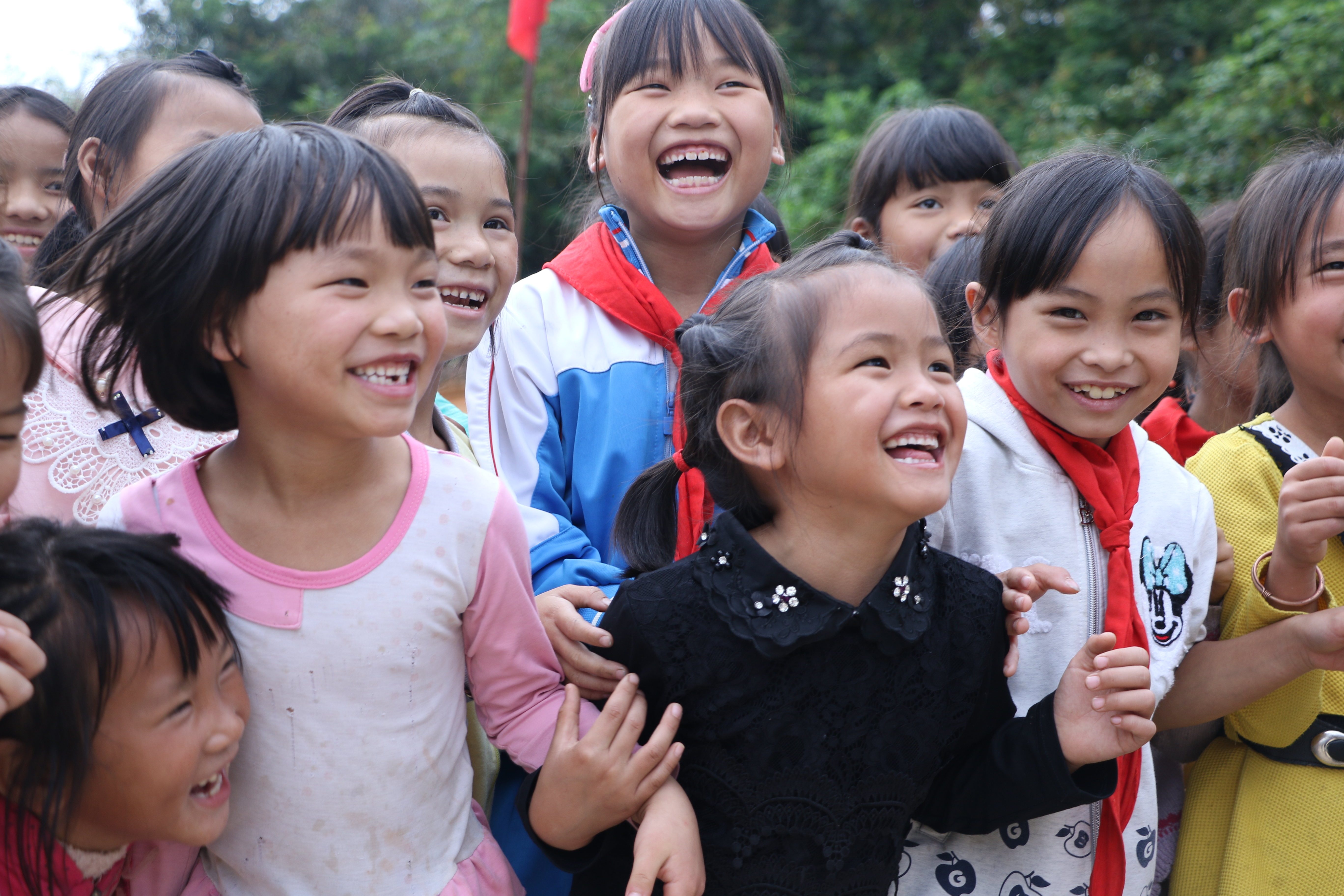 Meisje naar school China schoolkinderen