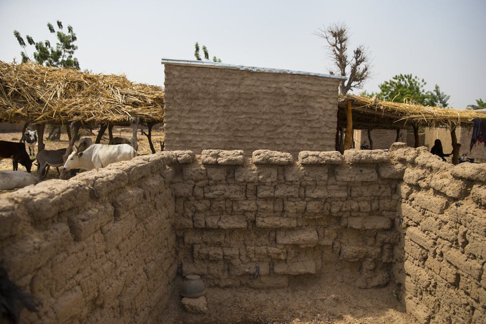 Besnijdlocatie in Mali. Plan International Nederland. Besnijdlocatie in Mali
