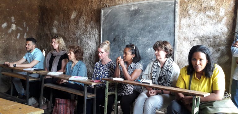 Bezoek van Monique Demenint aan klas in Ethiopie
