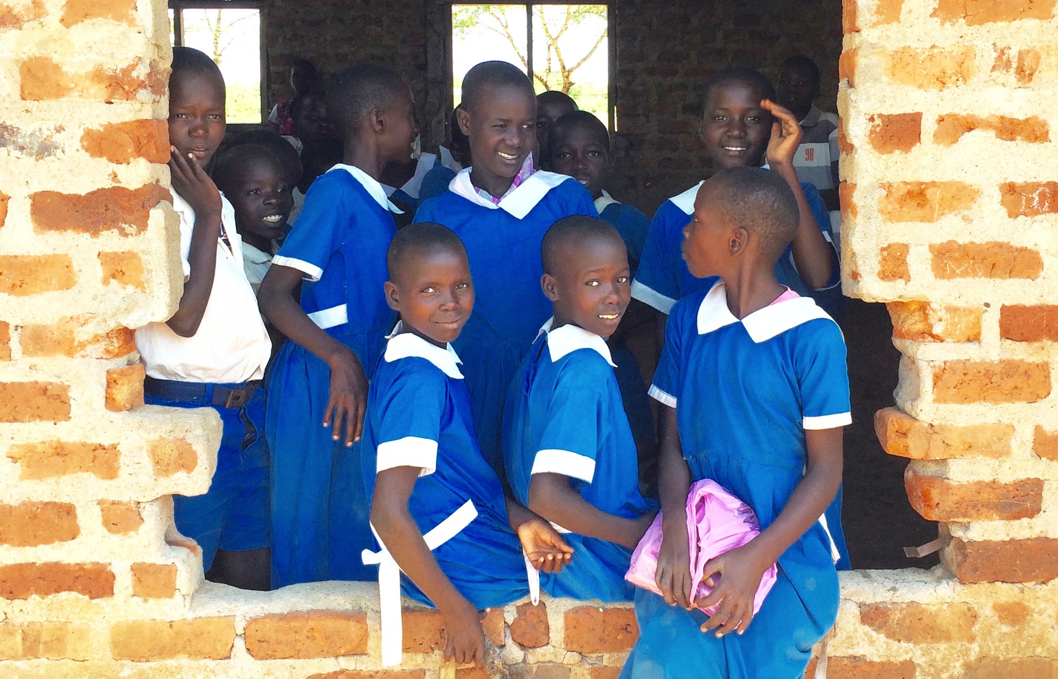 meisjes op school in Kenia