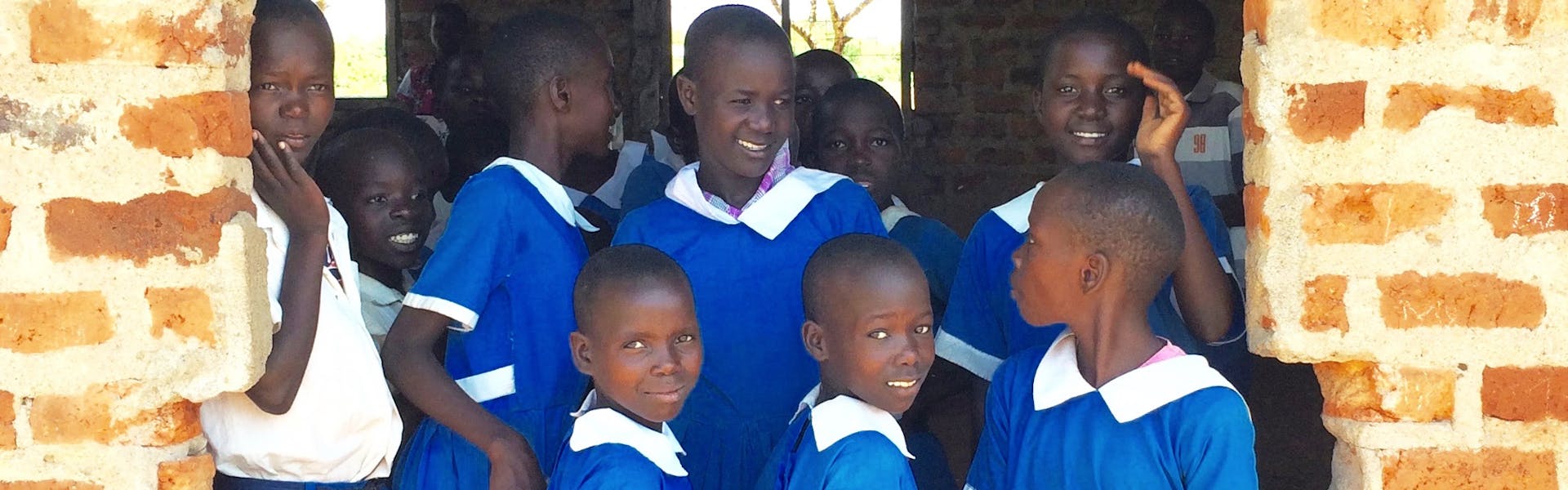 meisjes op school in Kenia