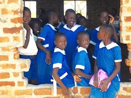 meisjes op school in Kenia