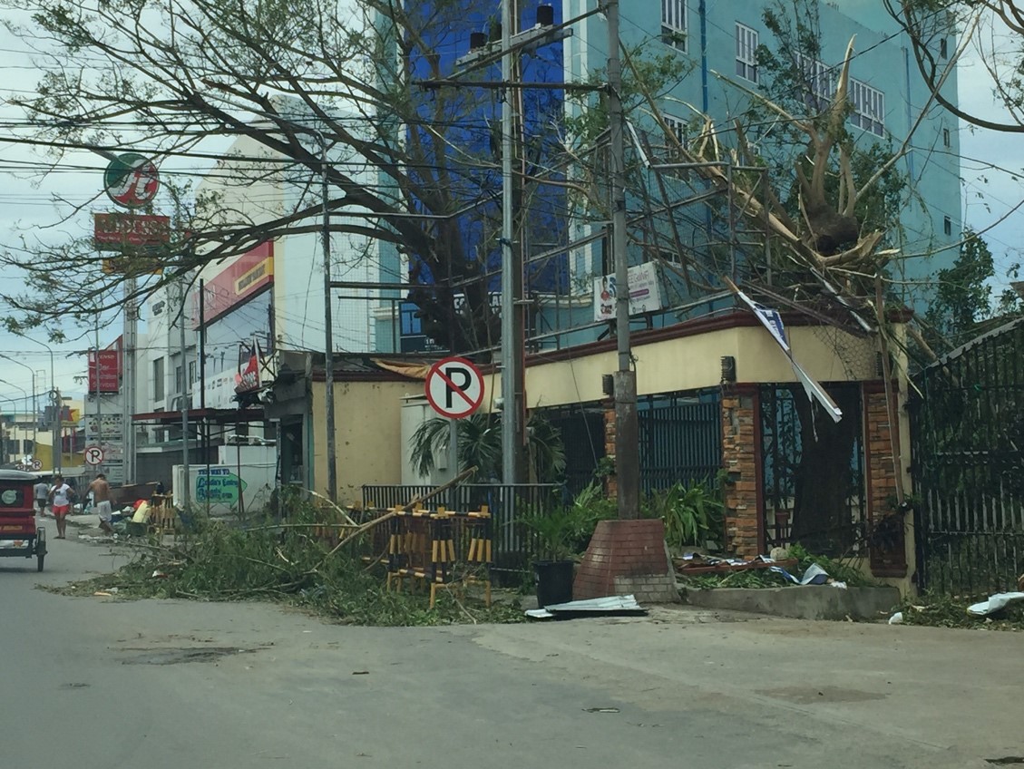 Noodhulp orkaan Filipijnen