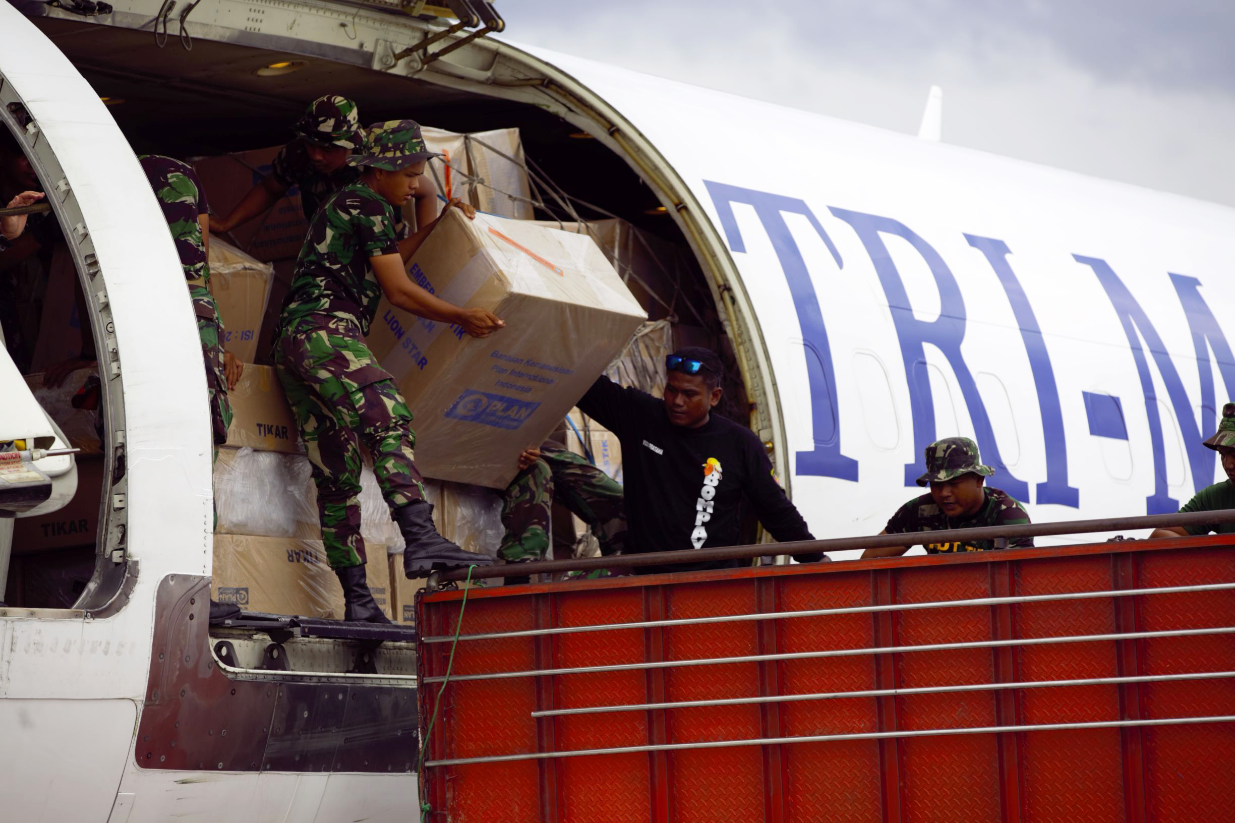 Noodhulppakketten op Sulawesi