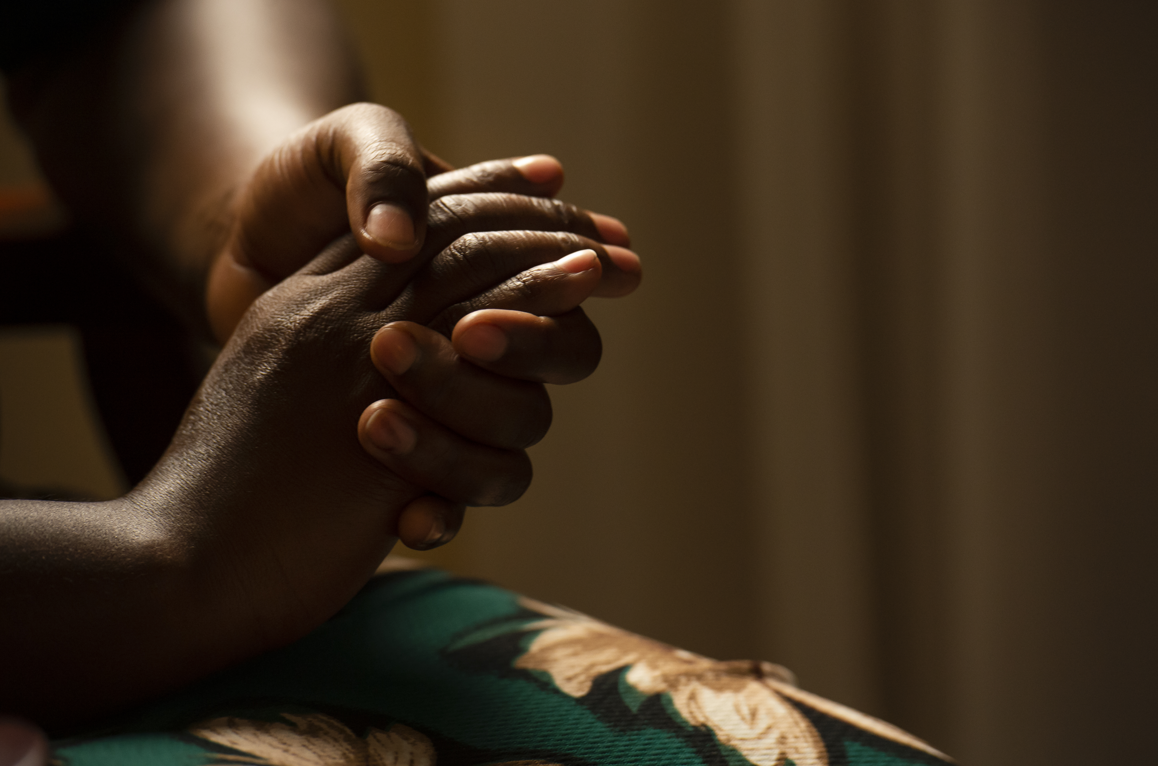 Handen Jazeo, seksuele uitbuiting Uganda