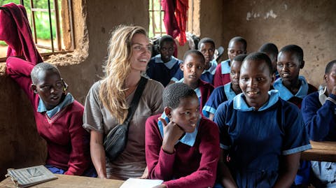 Kim Feenstra op reis Kenia