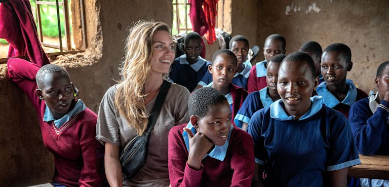 Kim Feenstra op reis Kenia