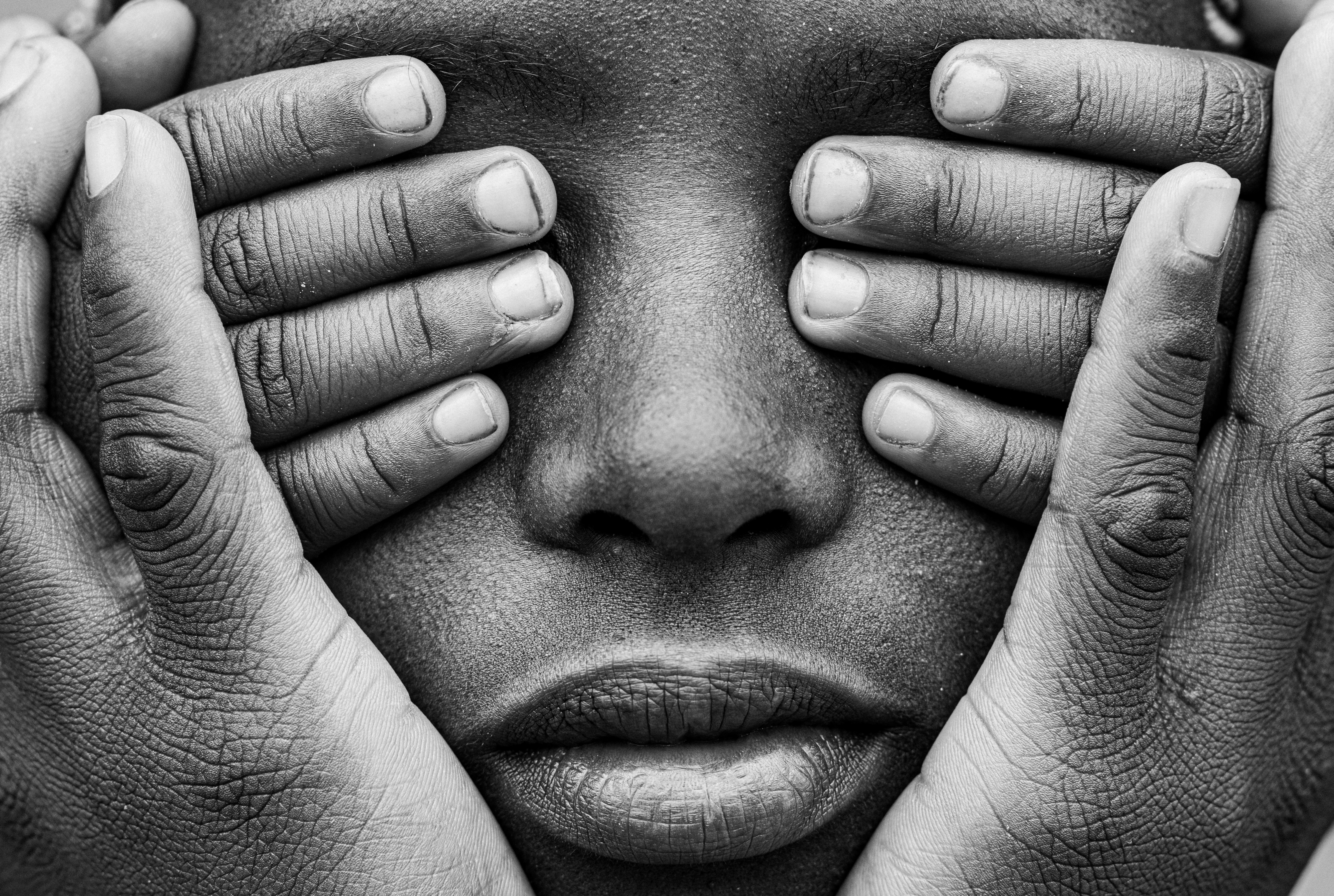 Kim Feenstra meisjesbesnijdenis tienerzwangerschappen kindhuwelijken