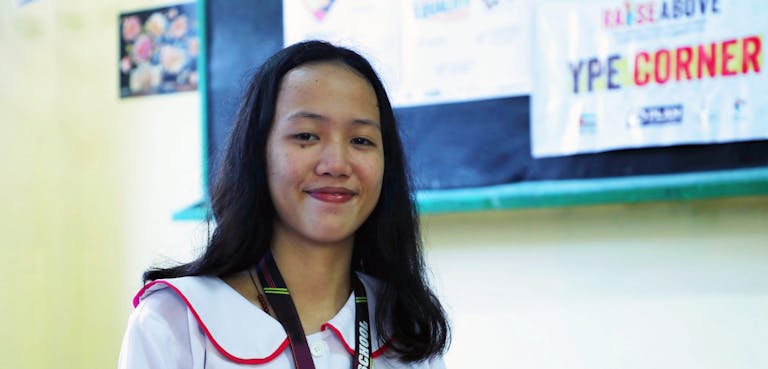 Filipijnse jongerenreporter schrijft verhalen voor positieve verandering