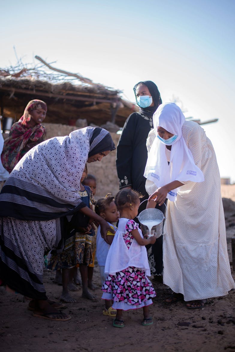 Zainab met dochter in Sudan