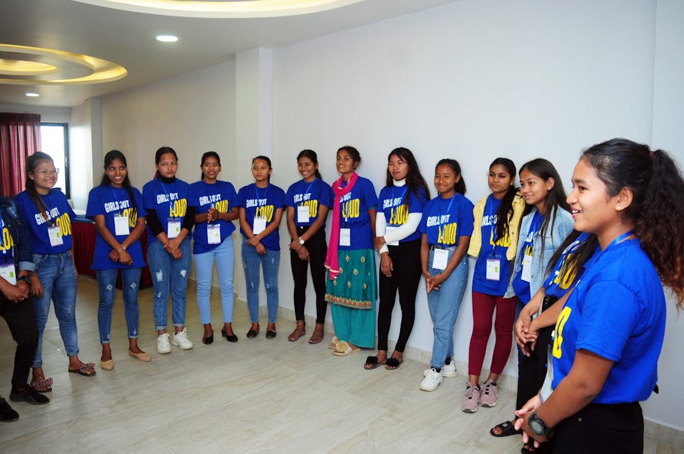 Girls Out Loud Nepal Groepsmeeting Girls Out Loud in Nepal