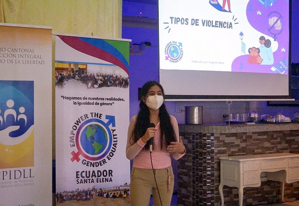 Frida als woordvoerder van de meisjesbeweging van Plan International Frida Ecuador woordvoerder Plan International