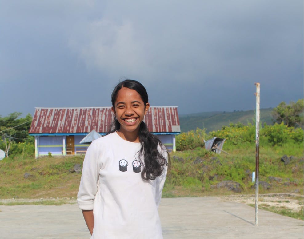 Delia Indonesië Delia buiten in Indonesië