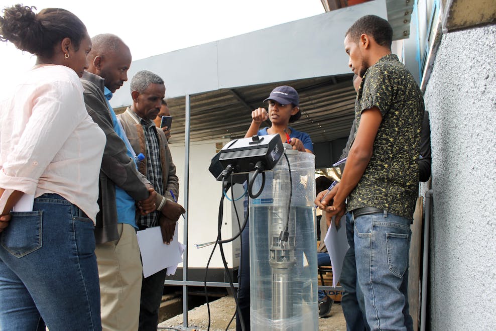 training water solar pump