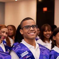 Jose tijdens zijn diplomaceremonie van de TUI Academy