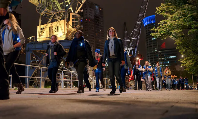 Deelnemers aan de Nacht Tegen Seksueel Geweld (We Make It Spark)
