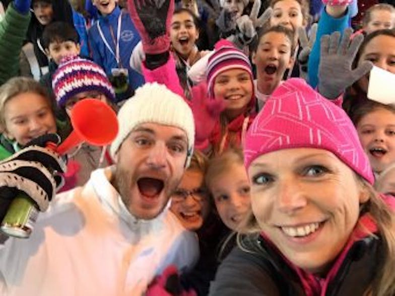 Jan Bos en Annamarie Thomas Schaatsen voor Water clinic Gooische School 2016 Annamarie Thomas